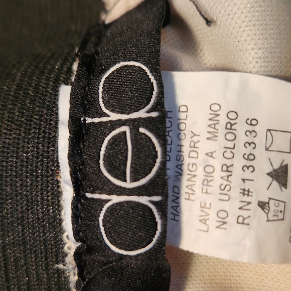 Deb Knee-Length Floral Skirt - Size 1XL - Picture 2 of 7